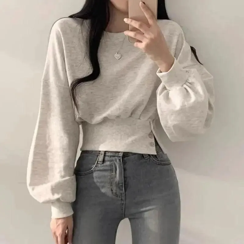 Buttoned Slim-Fit Short Sweater