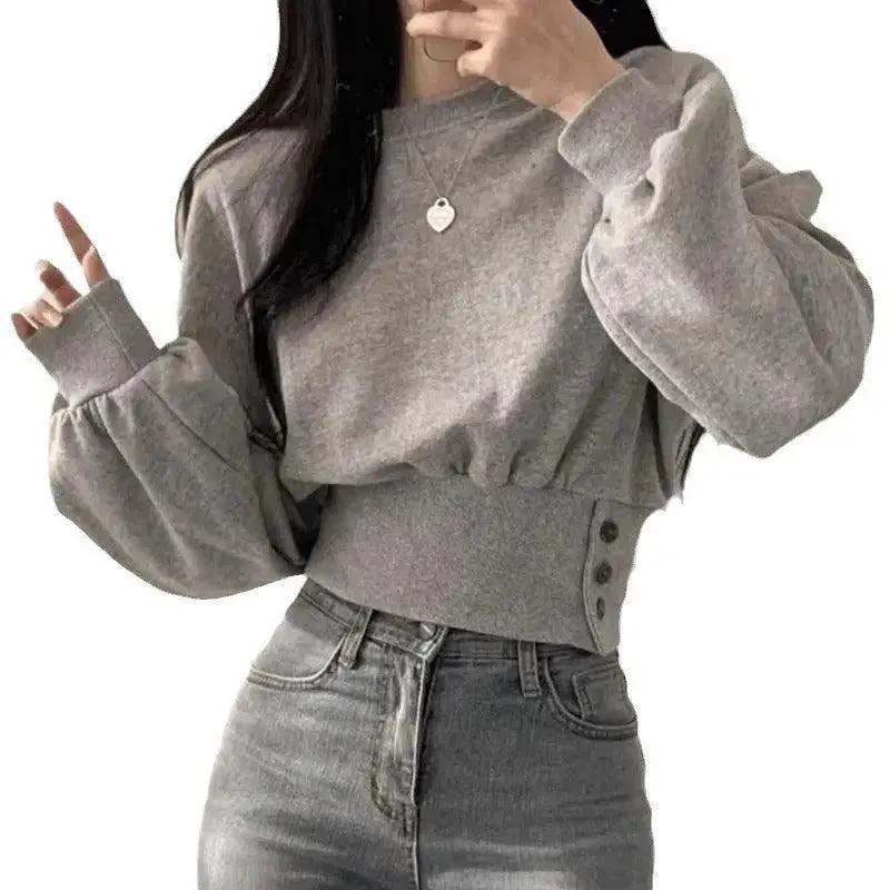 Buttoned Slim-Fit Short Sweater