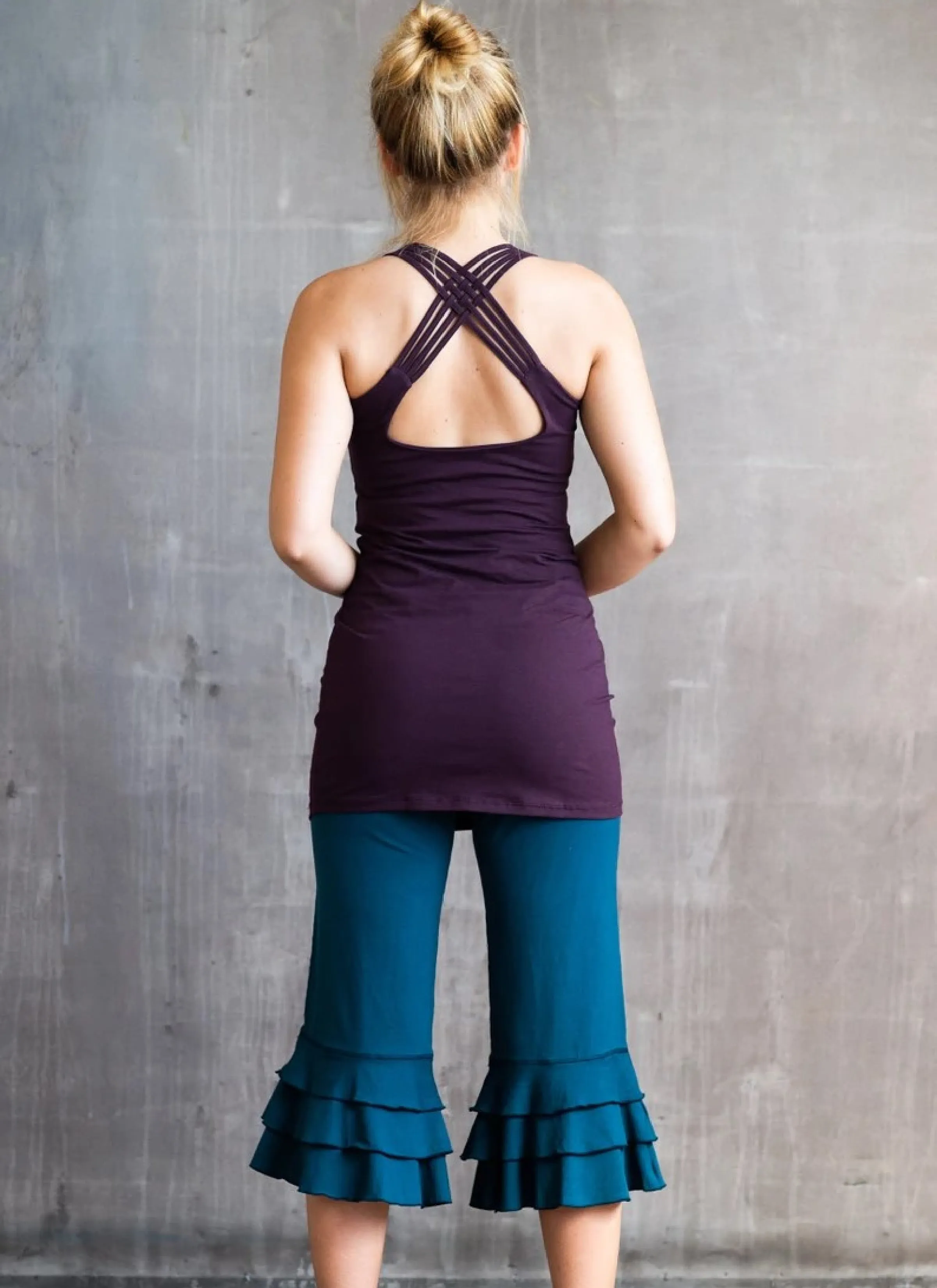 Faith Strappy Woven Back Long Yoga Tank Top in Eggplant