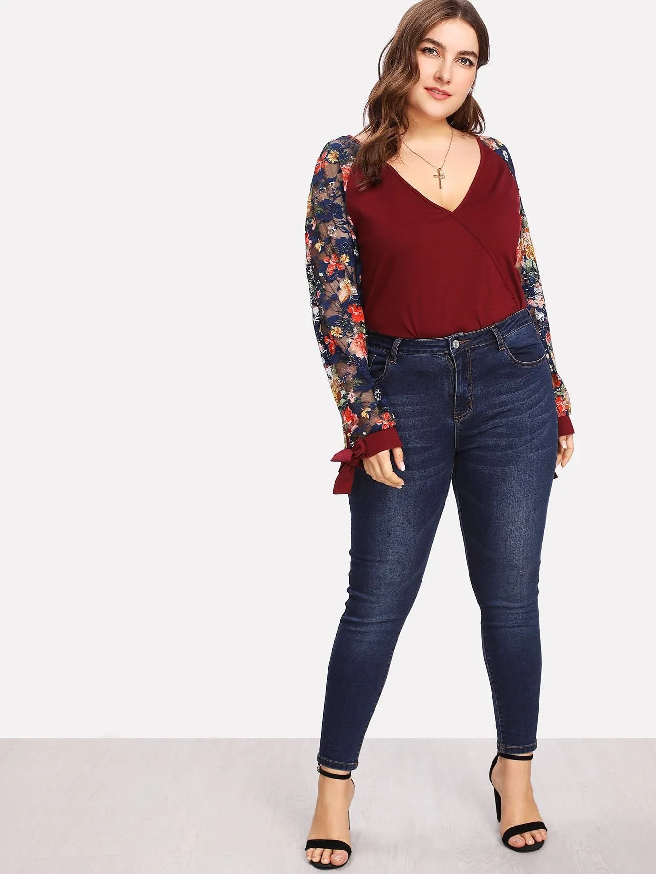 SHEIN Plus Bleach Wash Skinny Jeans