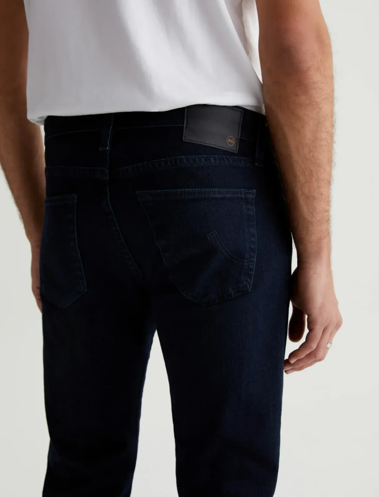 THE DYLAN SLIM FIT IN BUNDLED