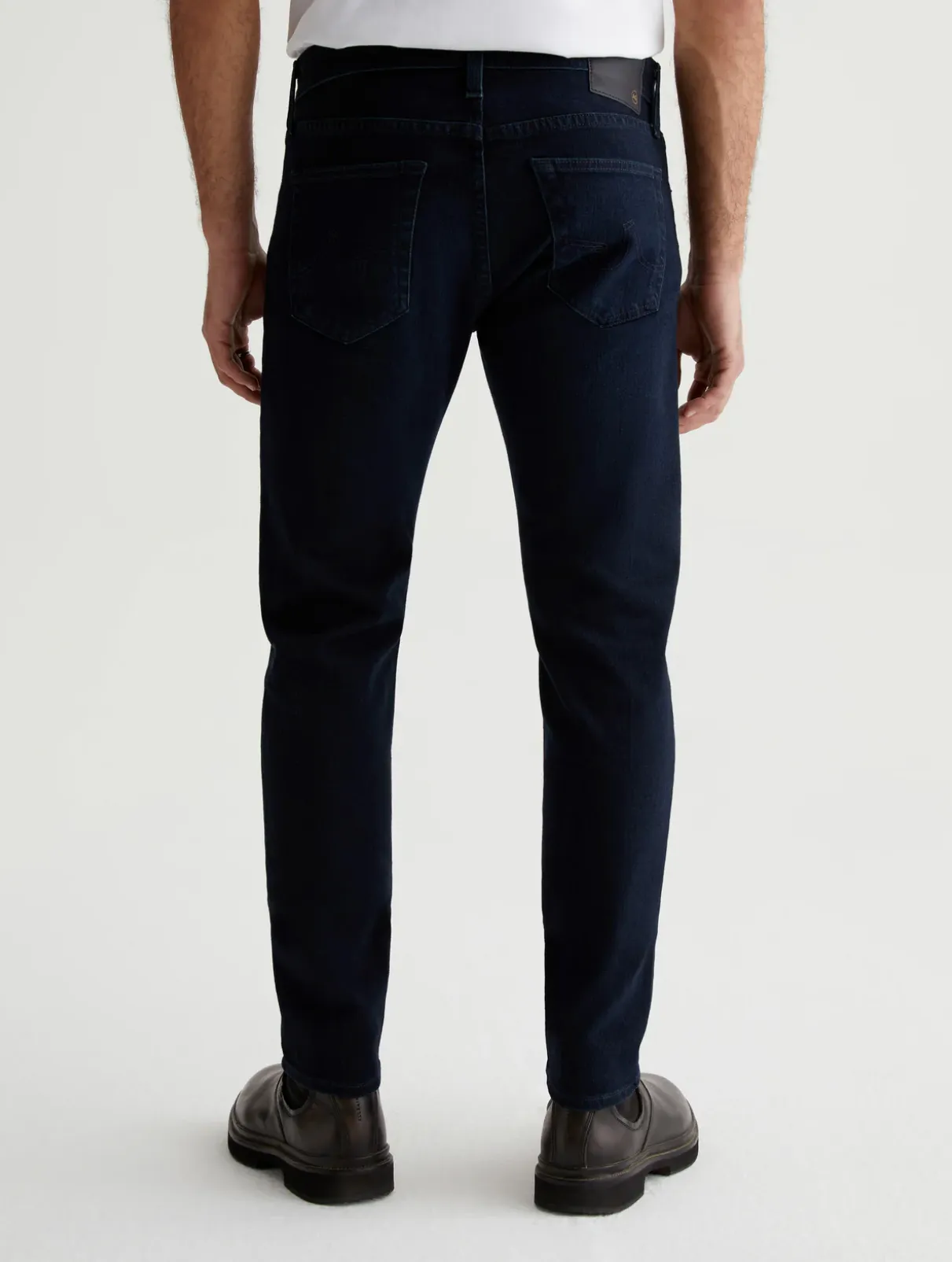 THE DYLAN SLIM FIT IN BUNDLED